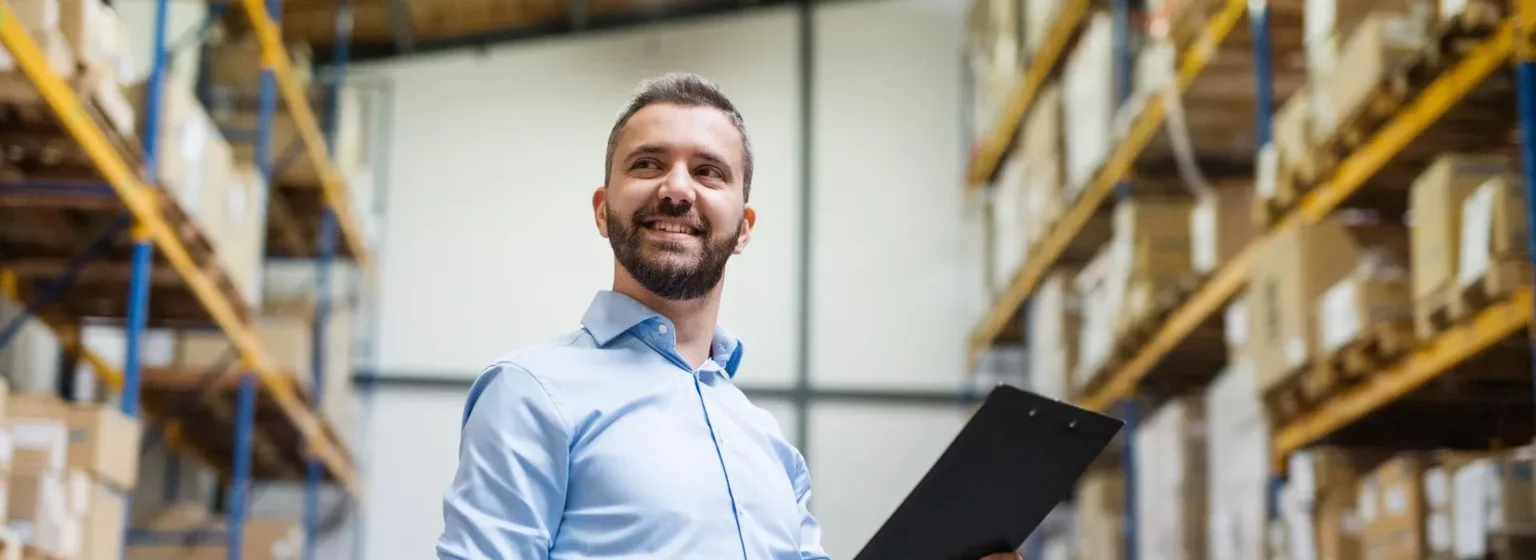 Warehouse manager having peace of mind because of available IT support.