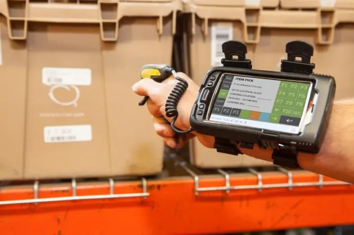 Warehouse Mobile Solutions - Wearable Computers